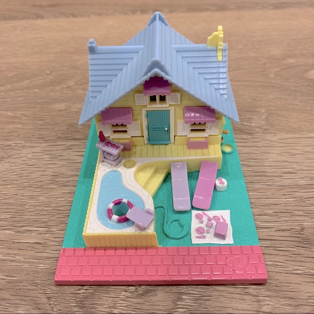 Polly Pocket Summer House Complete Set 1993